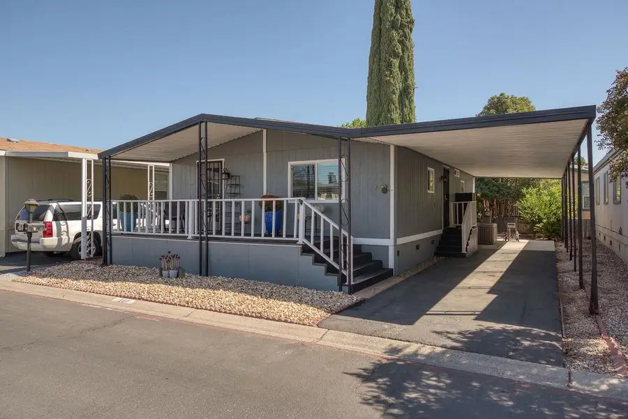 107 Schooner, Modesto, CA 95356 - Image #2