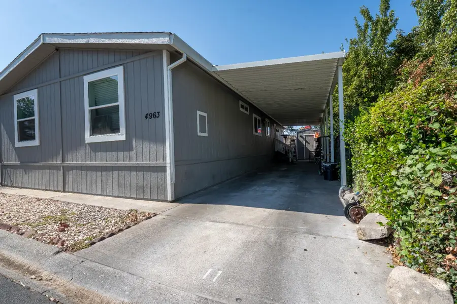 4963 Eleven Oaks Lane, North Highlands, CA 95660 - Image #2