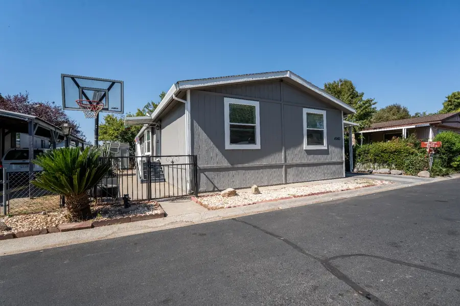 4963 Eleven Oaks Lane, North Highlands, CA 95660 - Image #3