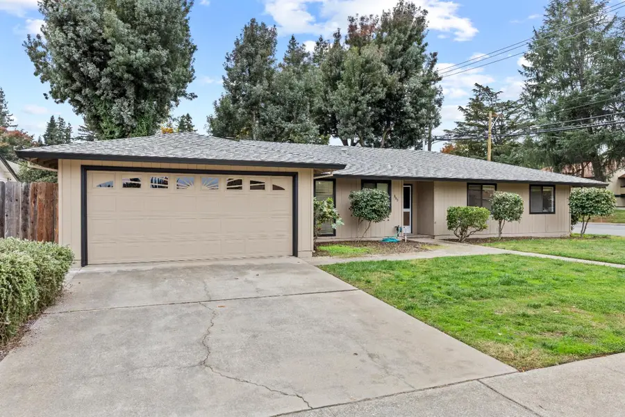 800 Andrew Drive, Yuba City, CA 95991 - Image #2