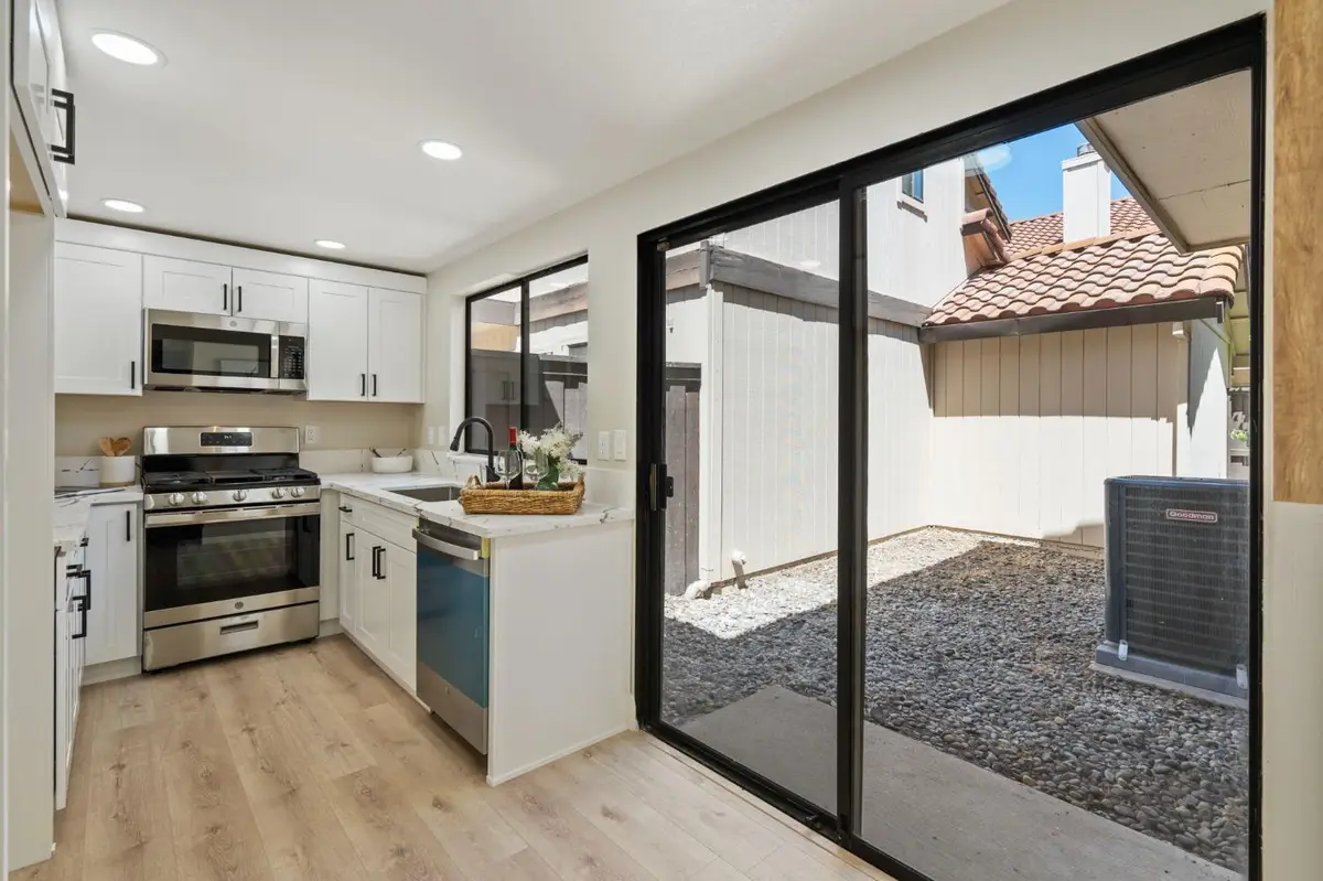 6894 Calvine Road, Sacramento, CA 95823 - Image #1