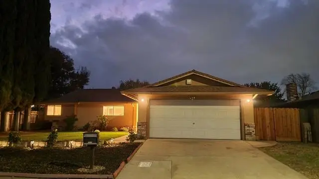 1813 Murrietta Lane, Modesto, CA 95355 - Image #2