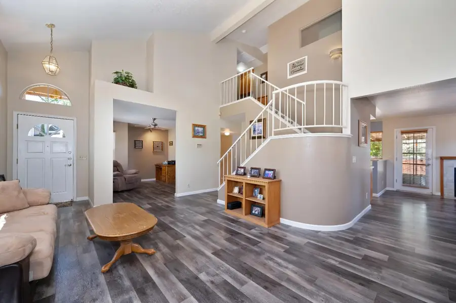 6470 Arcadia Avenue, Loomis, CA 95650 - Image #2