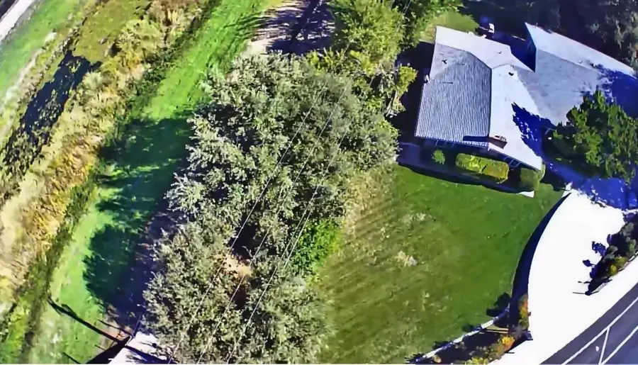 9896 Thornton Road, Stockton, CA 95209 - Image #2