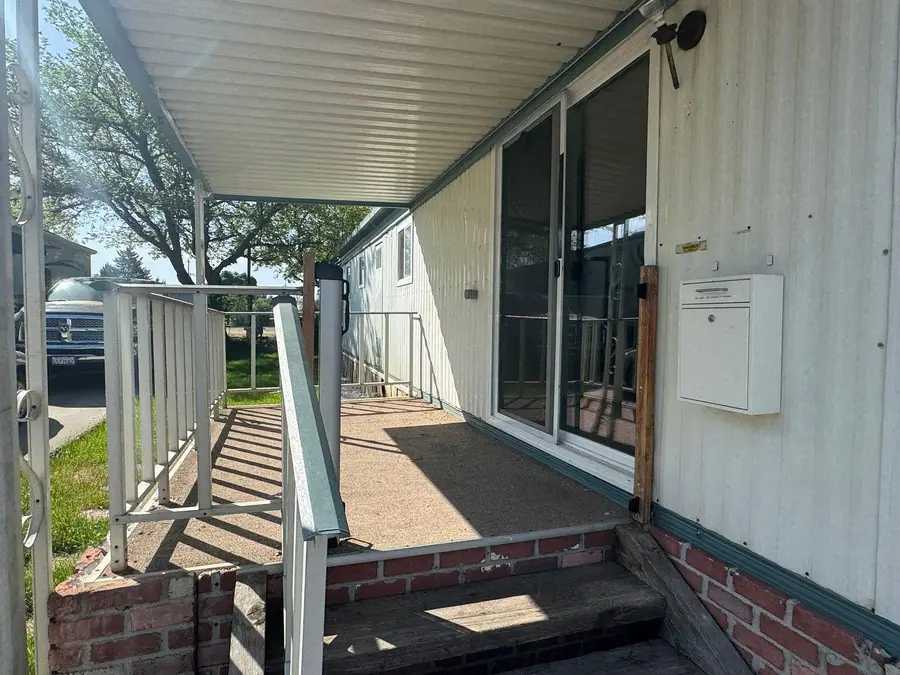 8255 State Highway 99e #18, Los Molinos, CA 96055 - Image #2