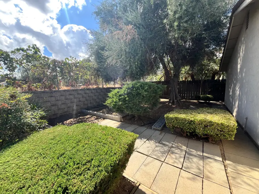 312 Roxanne Drive, Patterson, CA 95363 - Image #3