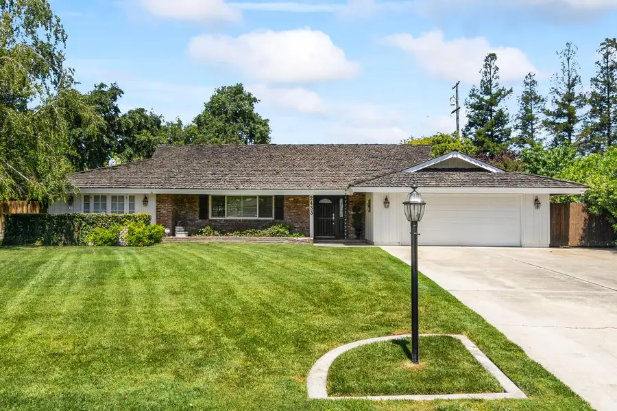 2433 Broadridge Way, Stockton, CA 95209 - Image #3