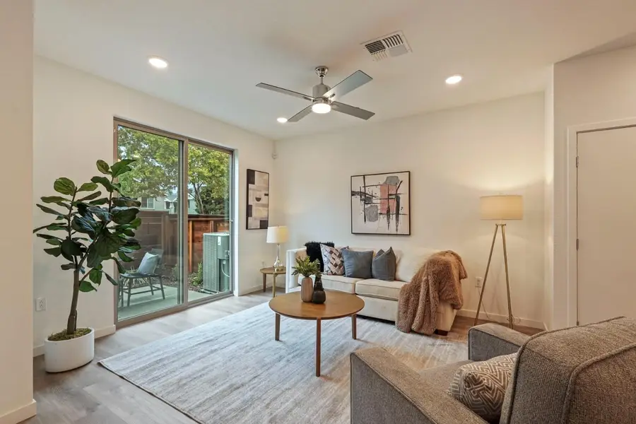 6141 Bridgecross Drive, Sacramento, CA 95835 - Image #3