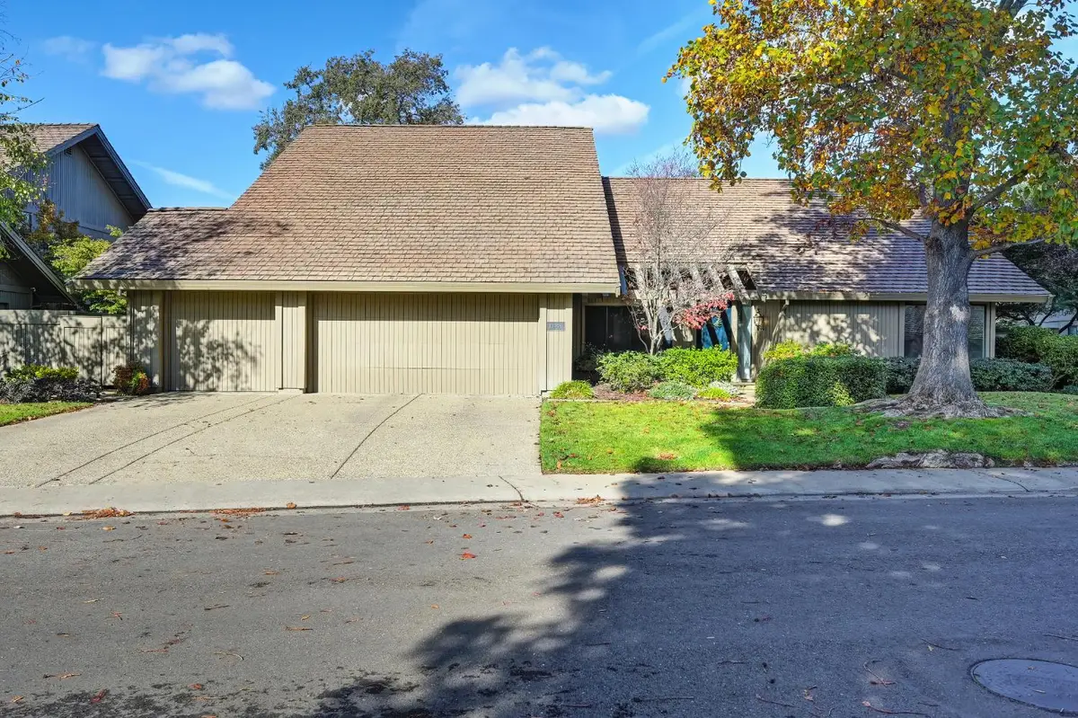 11447 Forty Niner Circle, Gold River, CA 95670 - Image #1