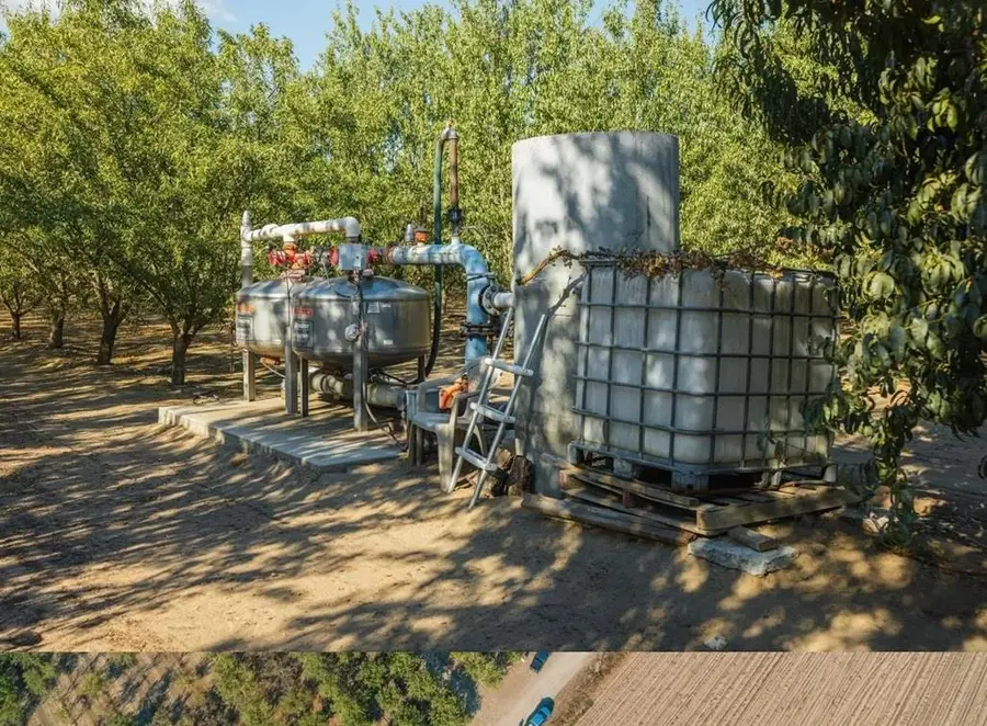 2 Longview Road, Livingston, CA 95334 - Image #2