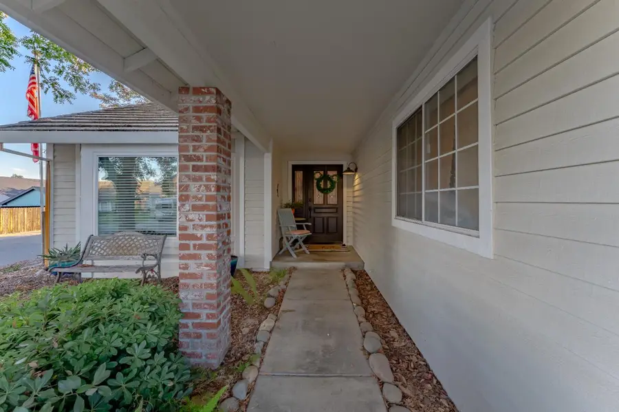 8136 Chimango Way, Antelope, CA 95843 - Image #2