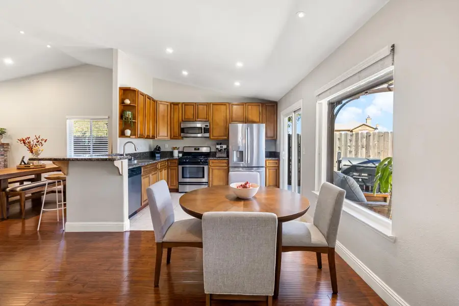 8476 Zachis Way, Antelope, CA 95843 - Image #3