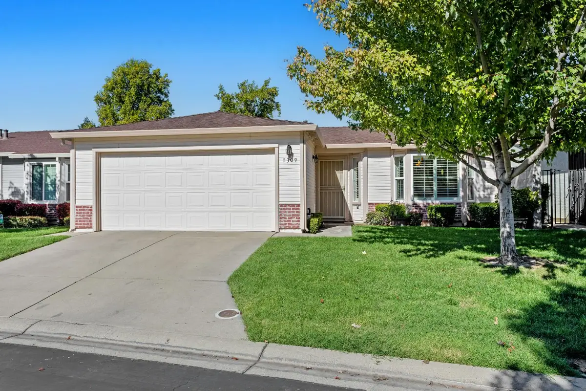 7309 Sunleaf Lane, Sacramento, CA 95828 - Image #1