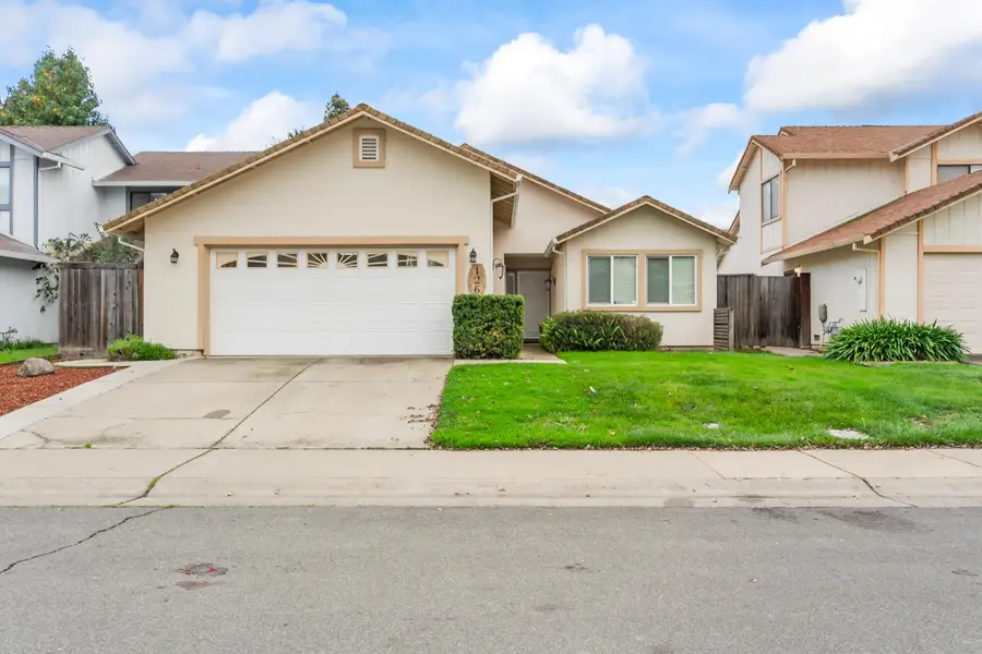 126 River Run Circle, Sacramento, CA 95833 - Image #2