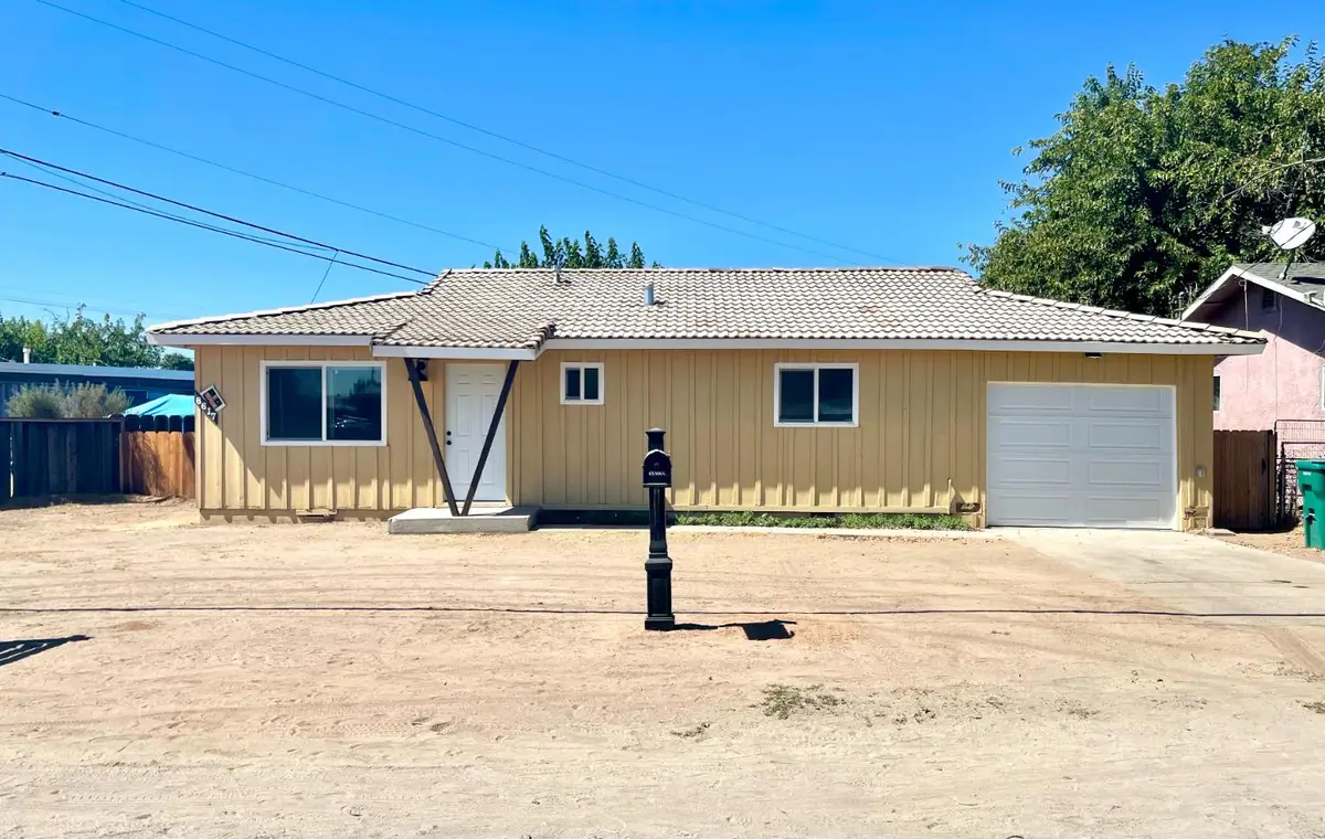 6617 California Street, Winton, CA 95388 - Image #1
