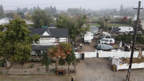 2306 W F Street, Oakdale, CA 95361