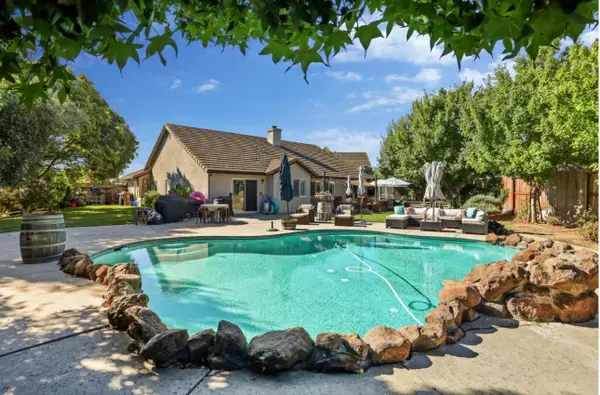 1841 Delia Ct., Manteca, CA 95336