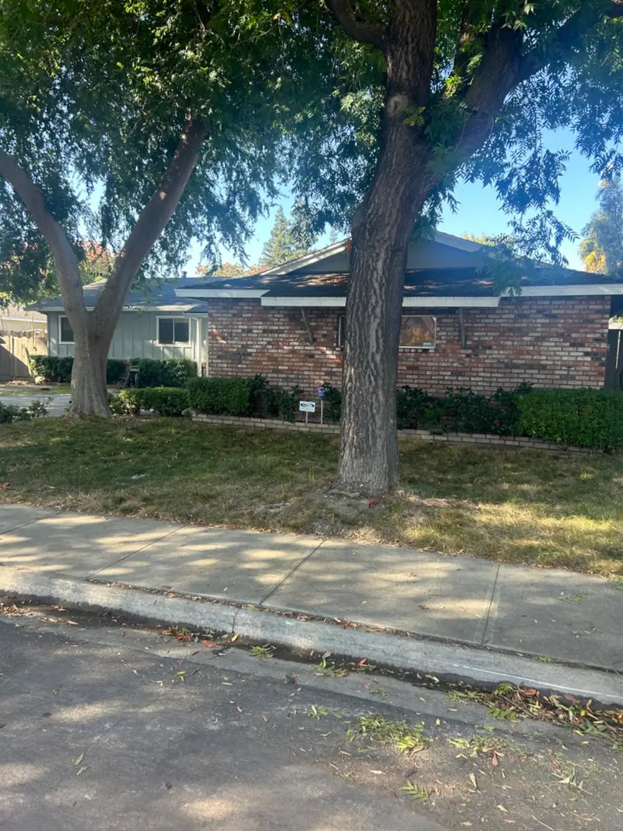 1229 Eastridge Drive, Modesto, CA 95355 - Image #3