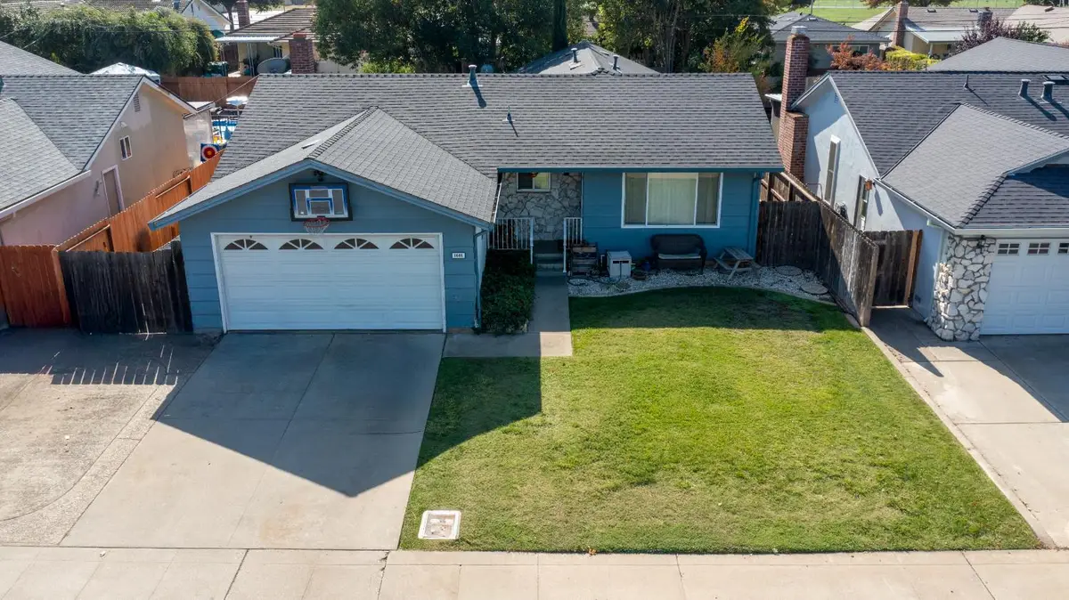 1444 Vista Drive, Lodi, CA 95242 - Image #1