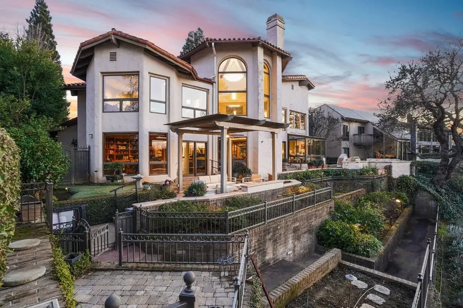 9801 Mira Del Rio Drive, Sacramento, CA 95827 - #2