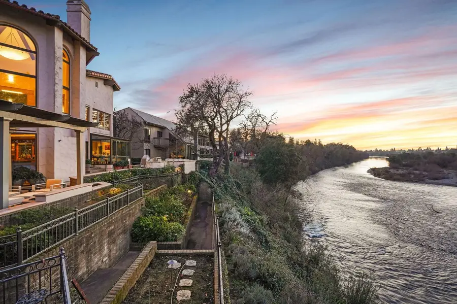 9801 Mira Del Rio Drive, Sacramento, CA 95827 - #3