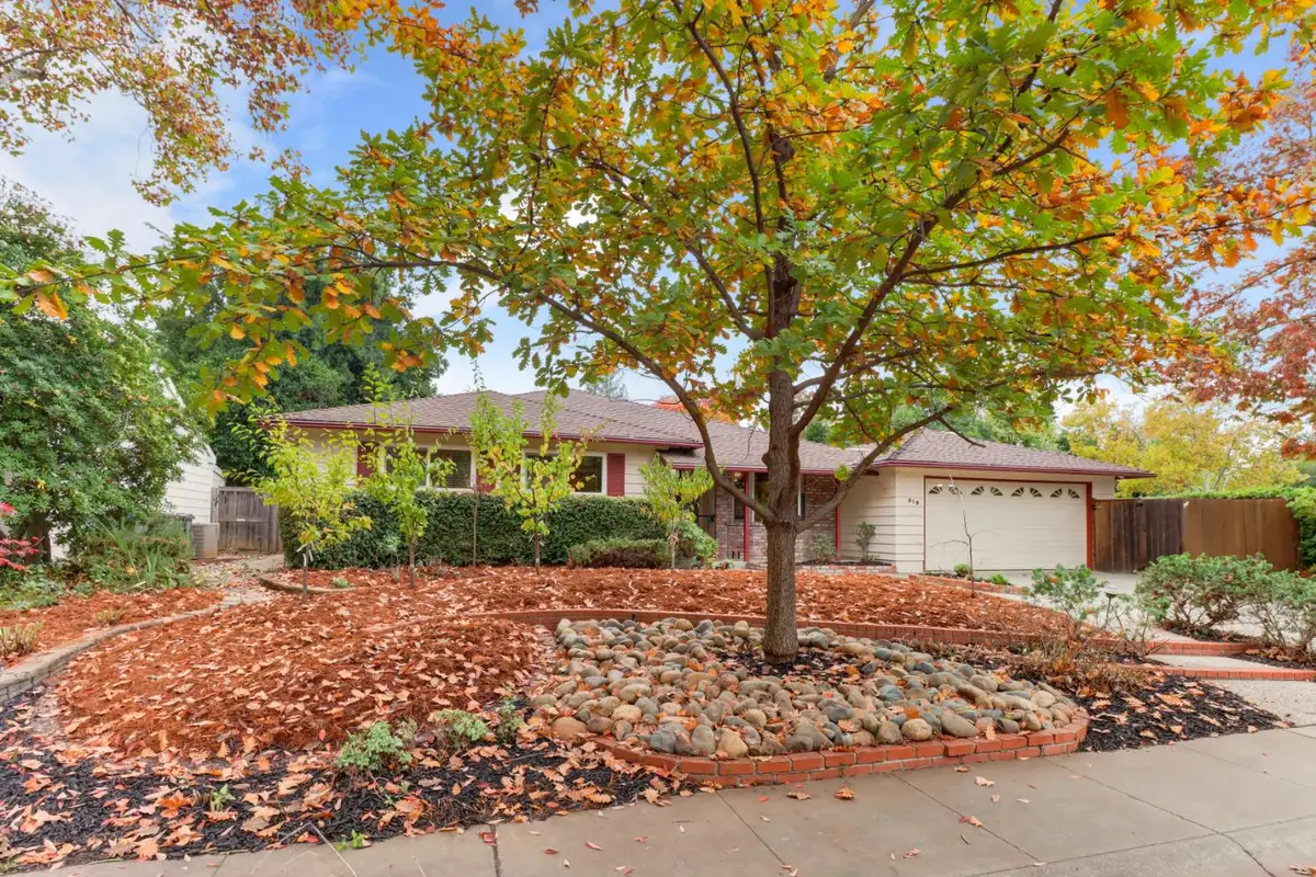 618 Elmwood Drive, Davis, CA 95616 - Image #1