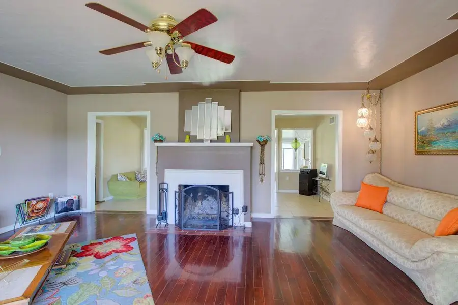 651 E 21st Street, Merced, CA 95340 - Image #2