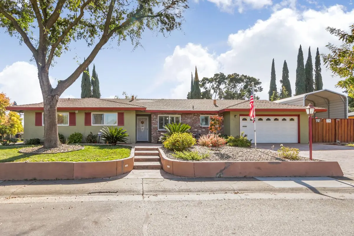 9018 El Oro Plaza Drive, Elk Grove, CA 95624 - Image #1