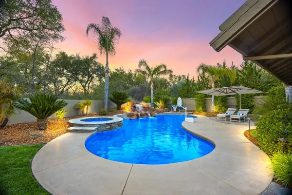 11571 Splitrock Court, Gold River, CA 95670