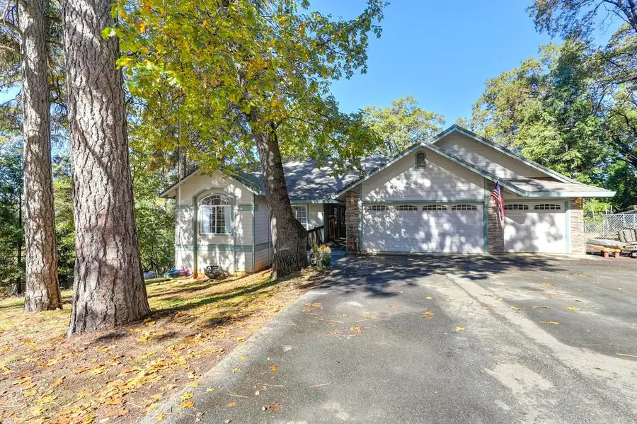 6584 Green Leaf Lane, Foresthill, CA 95631 - Image #2