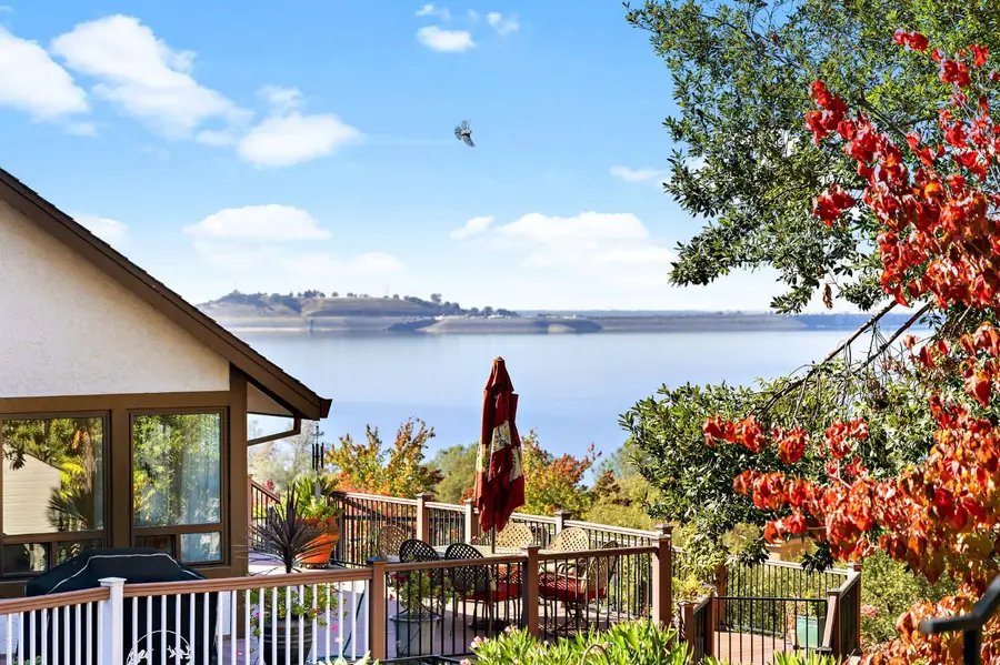 30 Guadalupe Drive, El Dorado Hills, CA 95762 - Image #2