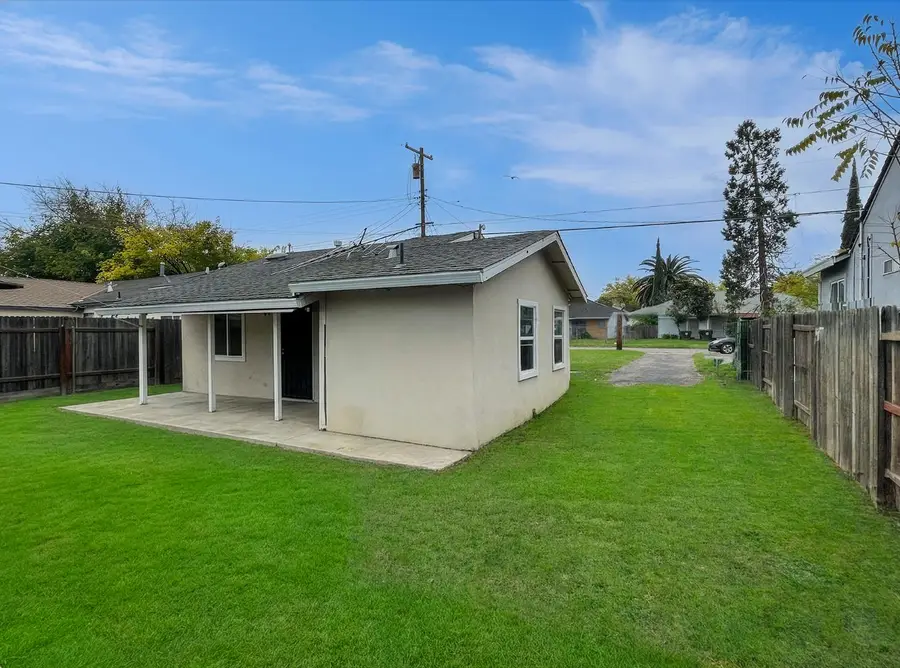 2749 Ellen Street, Sacramento, CA 95815 - Image #3