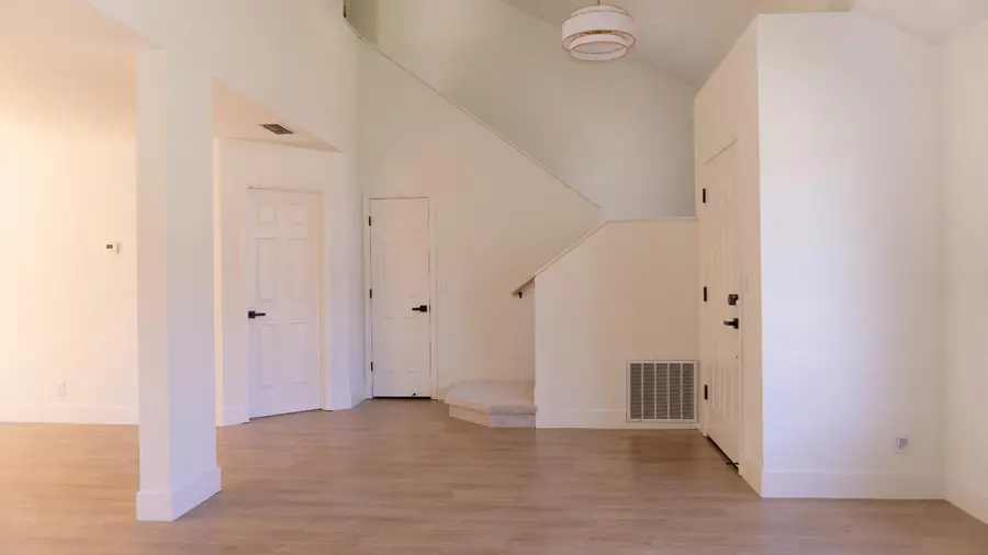 8404 Giverny Circle, Antelope, CA 95843 - Image #3