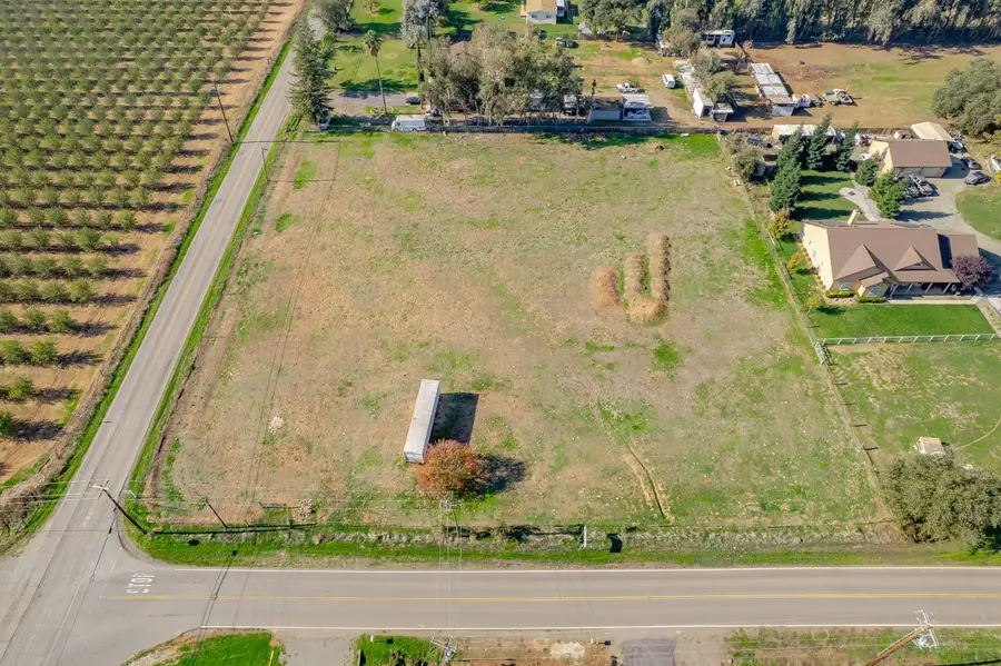 1612 Oakley Lane, Wheatland, CA 95692 - Image #2