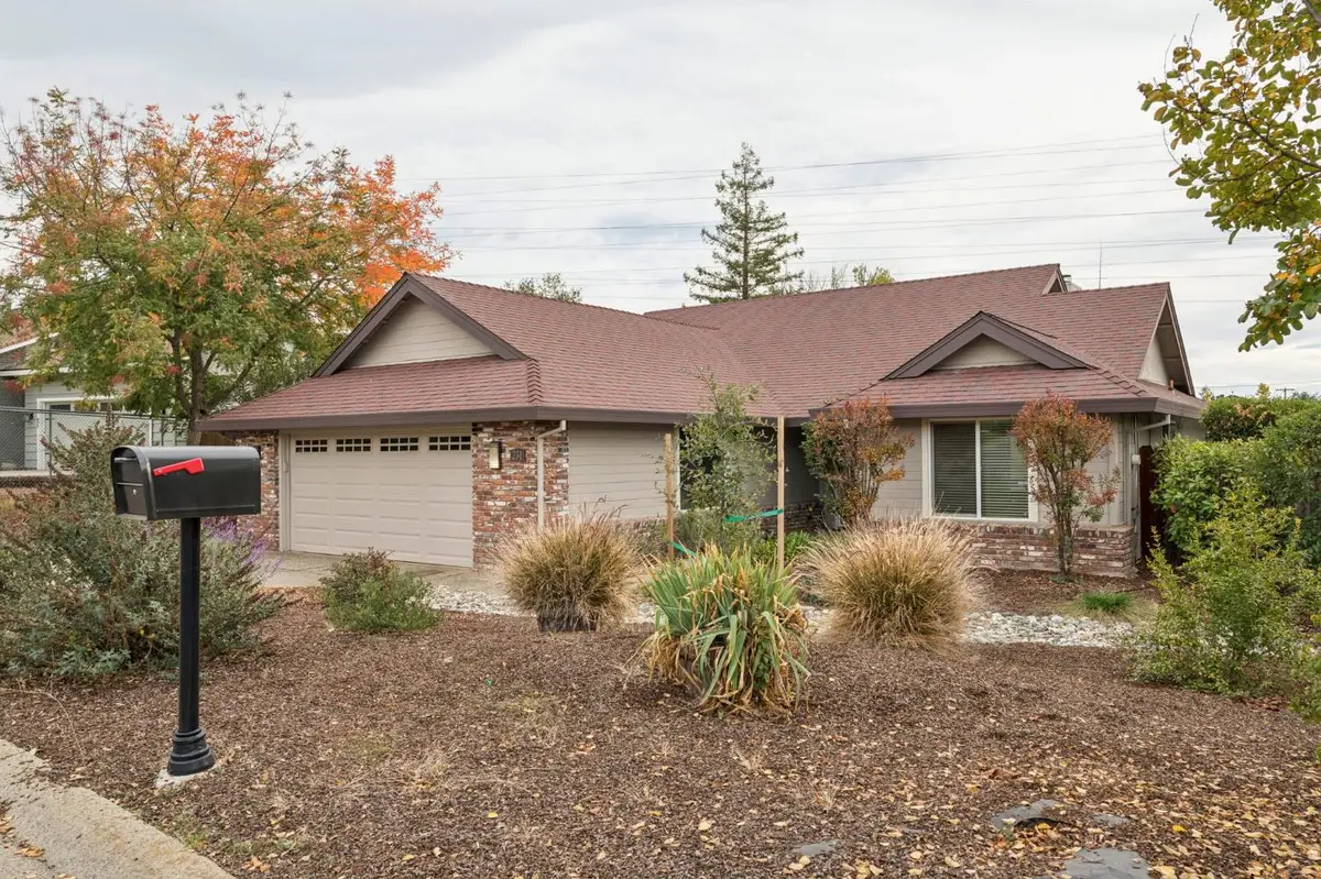 231 Cimmaron Circle, Folsom, CA 95630 - Image #1