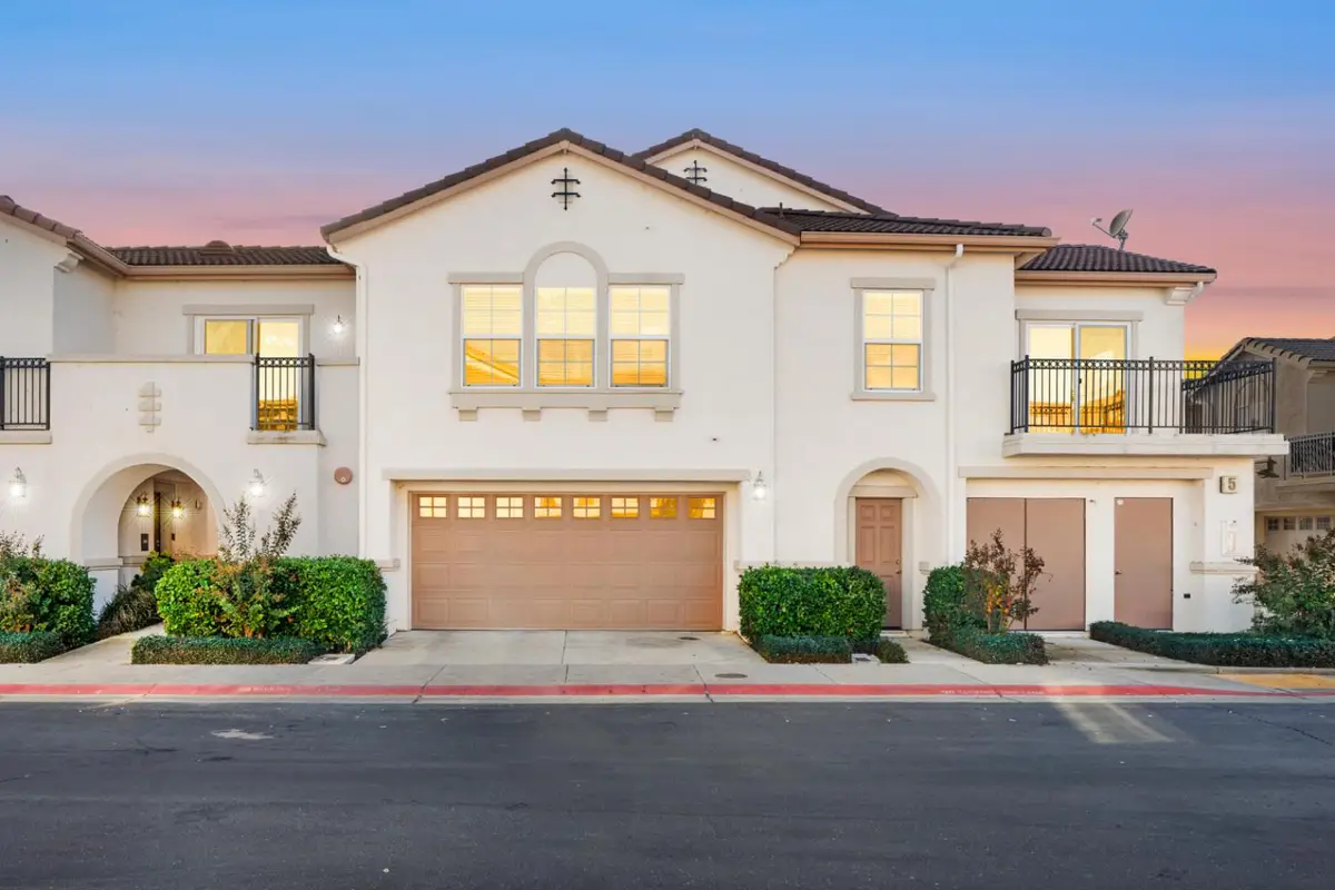 3301 N Park Drive #513, Sacramento, CA 95835 - Image #1