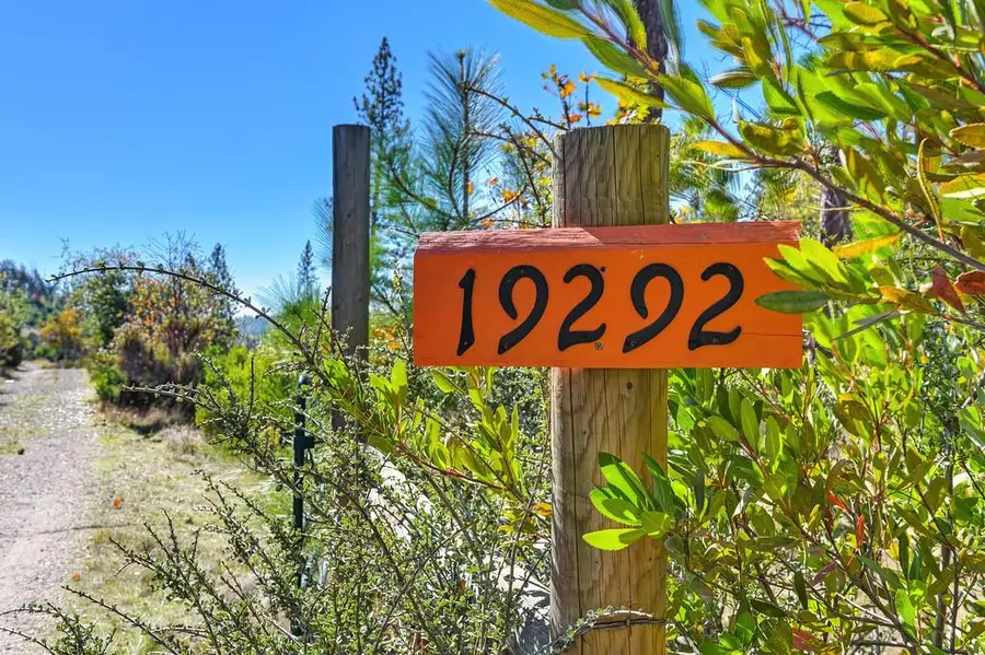 19292 Shawnee Trail, Mokelumne Hill, CA 95245 - Image #2