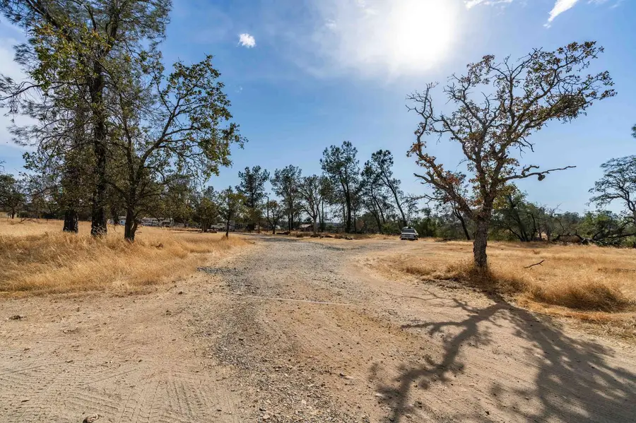 12874 Stedman Ranch Road, Burson, CA 95225 - Image #3
