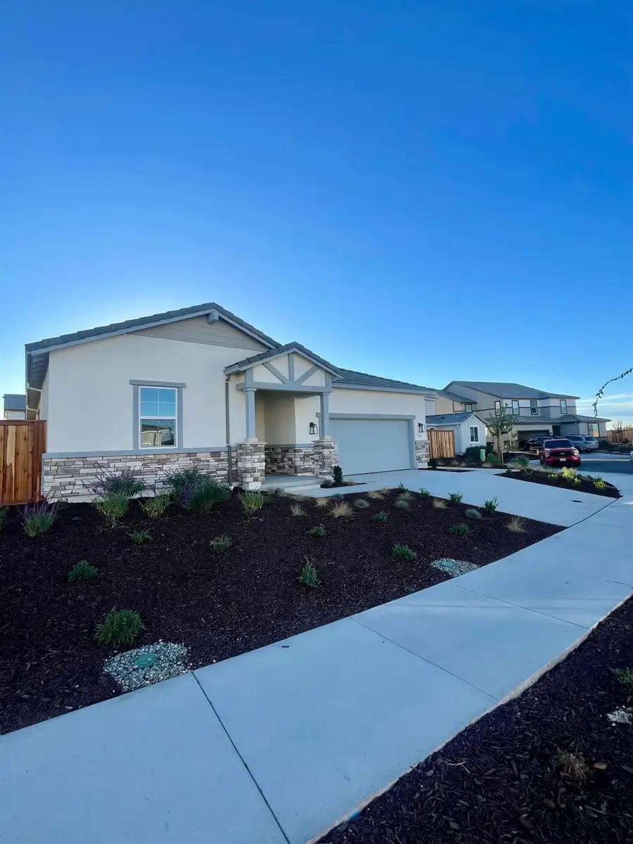 817 Rosette Court, Roseville, CA 95747 - Image #2