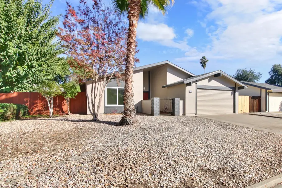 9402 Mira Del Rio Drive, Sacramento, CA 95827 - Image #2