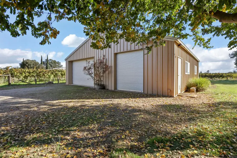 5860 E Jahant Road, Galt, CA 95632 - Image #2