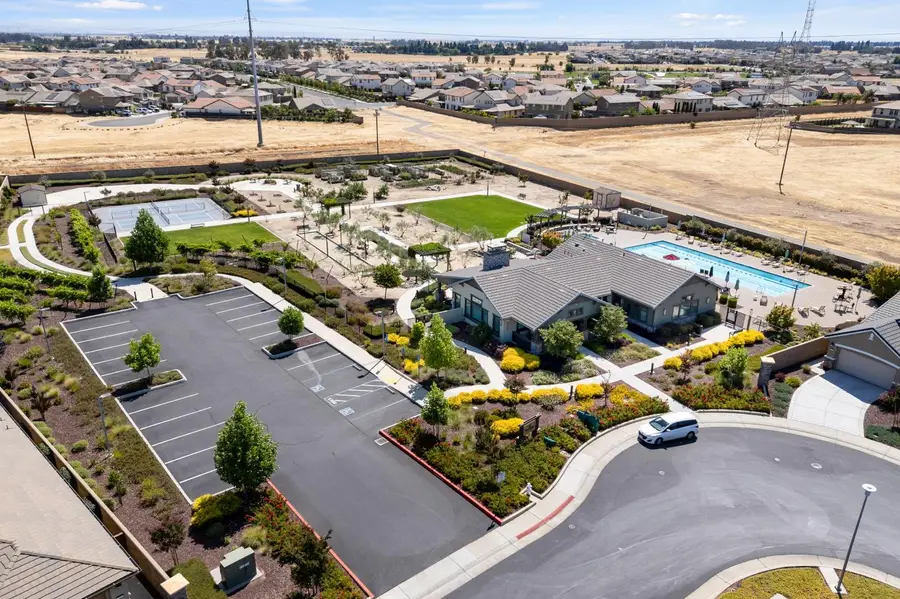 9236 Summer Holly Way, Sacramento, CA 95829 - Image #2
