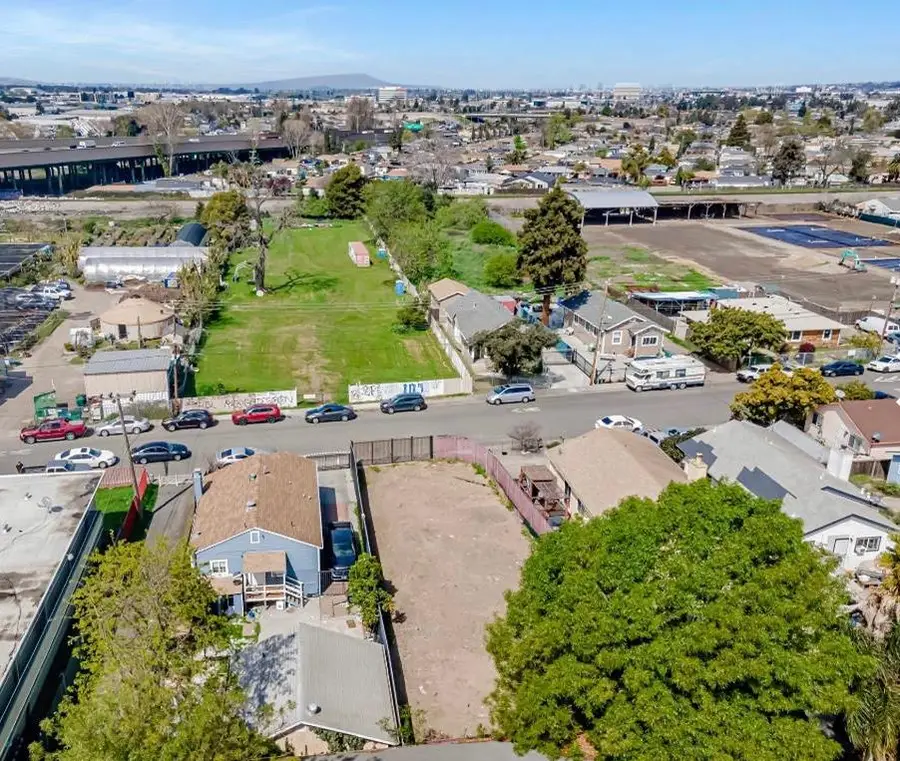 330 105th Avenue, Oakland, CA 94603 - Image #3