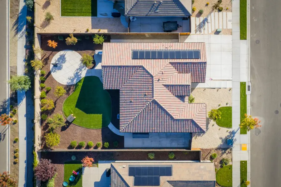 1622 Legacy Way, Hughson, CA 95326 - Image #2