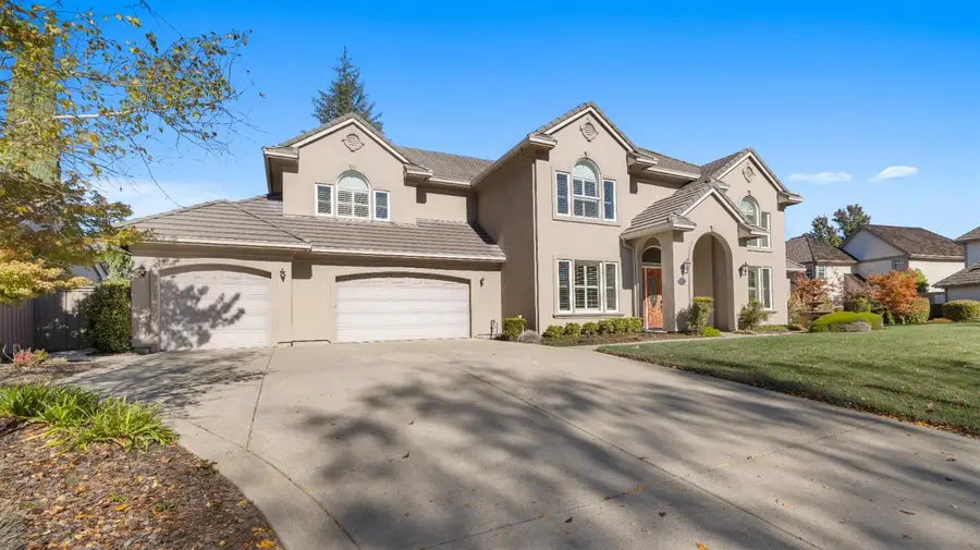 827 Lake Front Drive, Sacramento, CA 95831 - Image #3