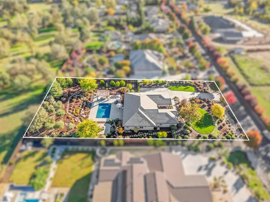 9561 Martella Lane, Roseville, CA 95661 - Image #3