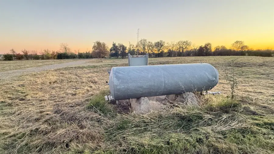 8696 Cherrington Lane, Elk Grove, CA 95624 - Image #2