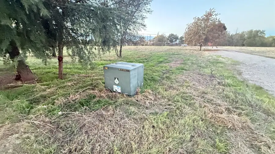 8696 Cherrington Lane, Elk Grove, CA 95624 - Image #3