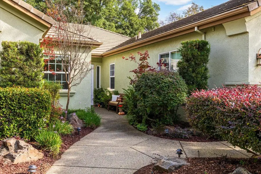 4106 Poppleton Way, Carmichael, CA 95608 - Image #2