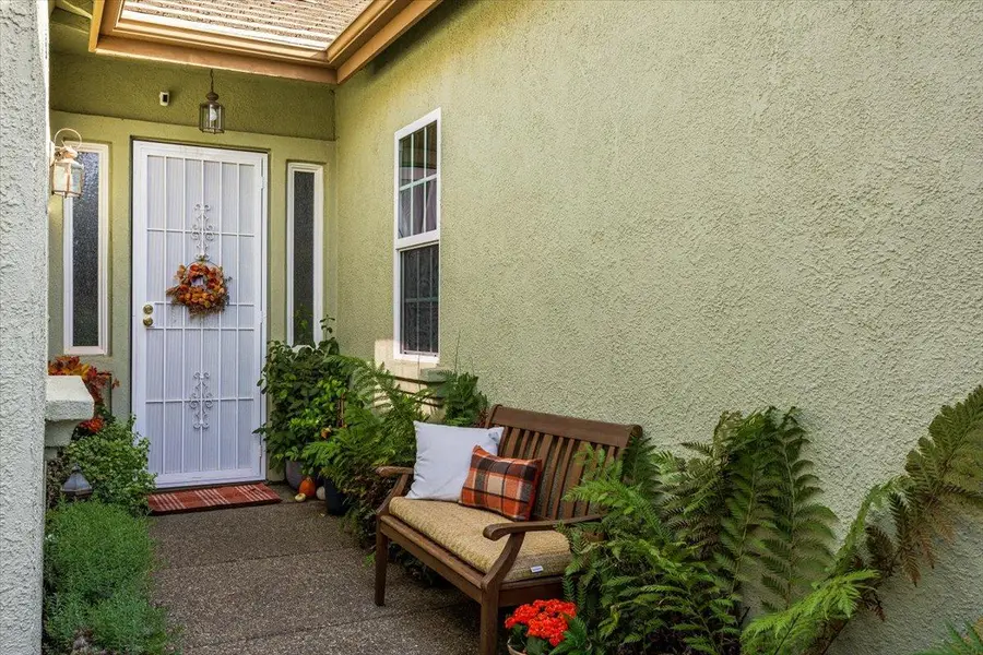 4106 Poppleton Way, Carmichael, CA 95608 - Image #3